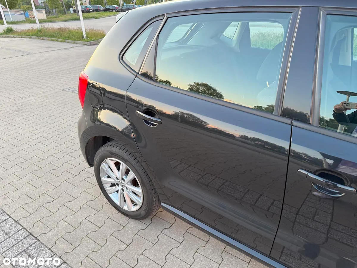 Volkswagen Polo 1.2 TSI BMT Comfortline - 25