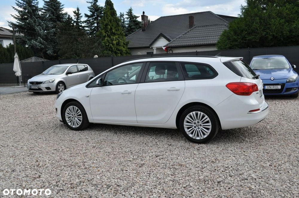 Opel Astra 1.4 T Enjoy EU6 - 9