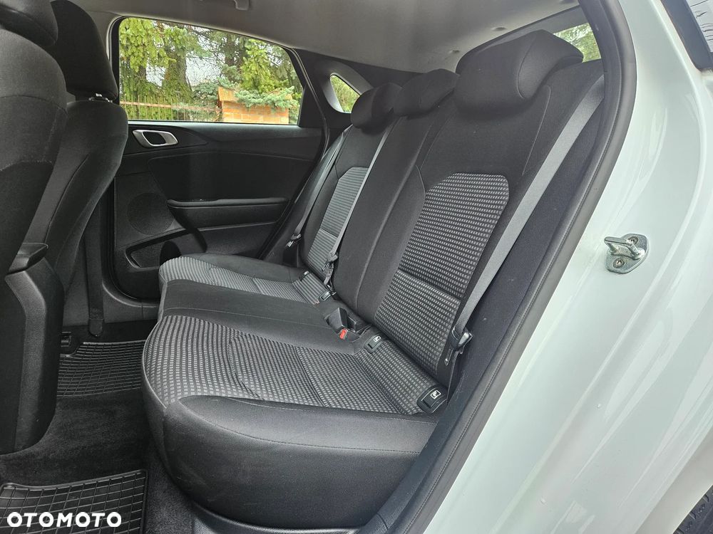 Kia Ceed 1.0 T-GDI Business Line - 11