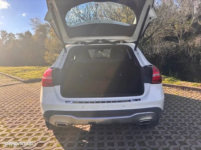 Mercedes-Benz GLA 180 d Style Aut. - 4