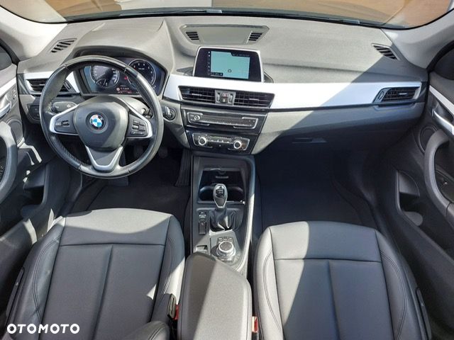 BMW X1 sDrive18i Advantage - 2