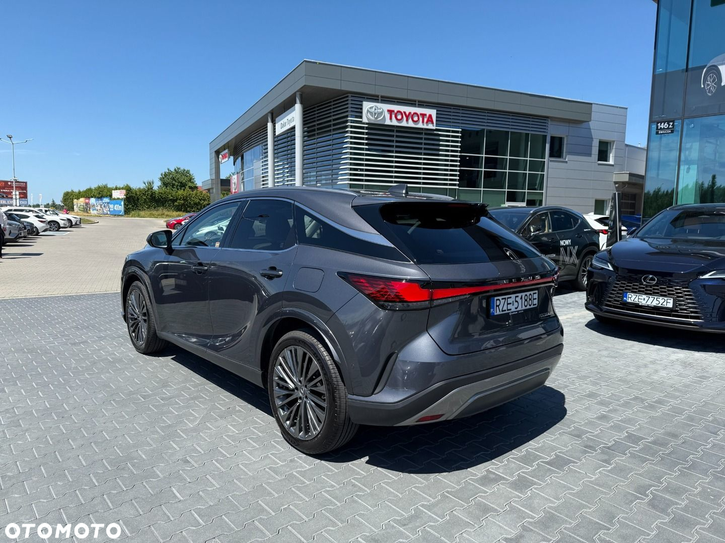 Lexus RX - 3