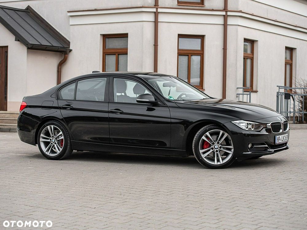 BMW Seria 3 320d Sport Line - 18