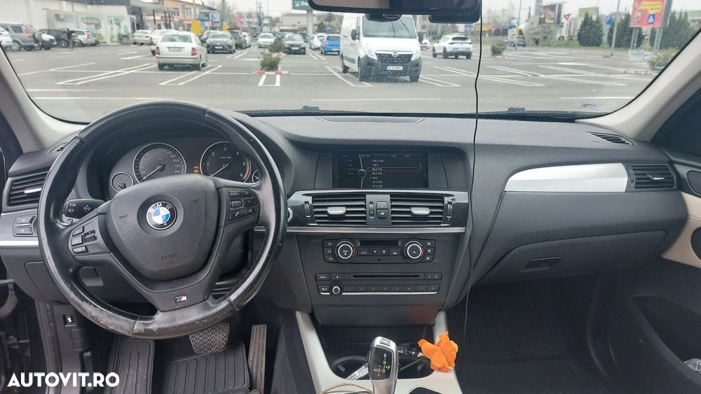 BMW X3 xDrive20d Aut. - 9