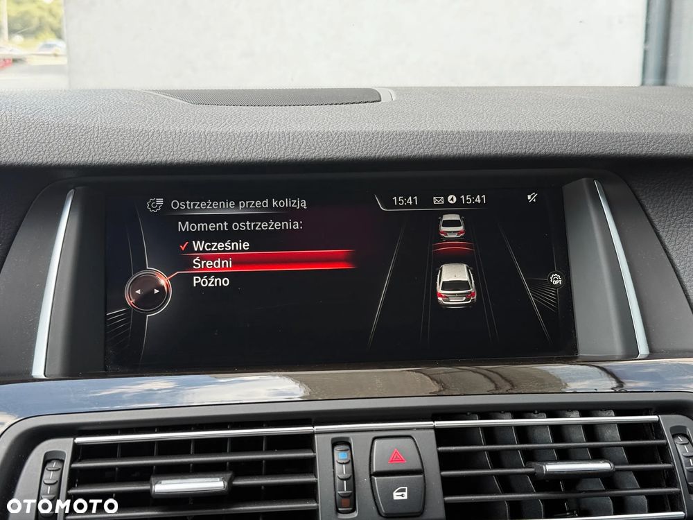 BMW Seria 5 520d xDrive Luxury Line - 36