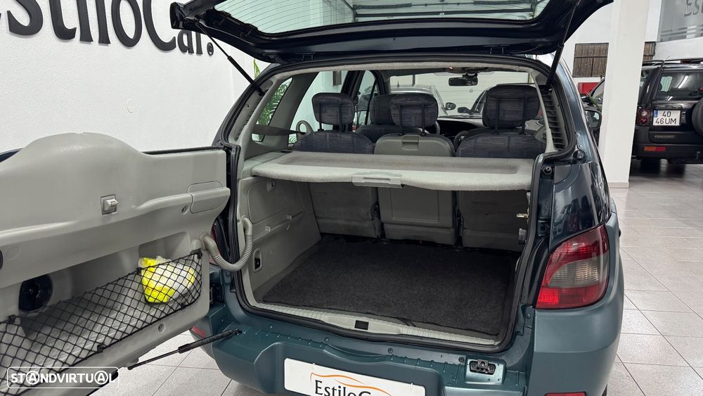 Renault Scénic RX4 1.9 dCi Privilège - 31