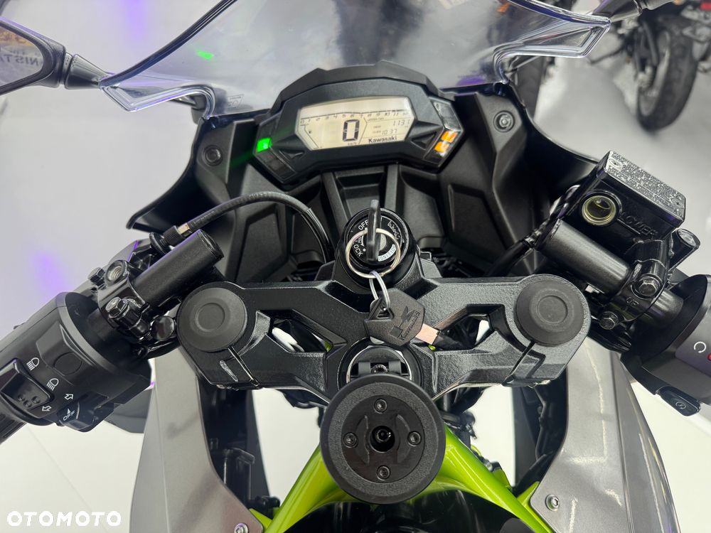Kawasaki Ninja - 34