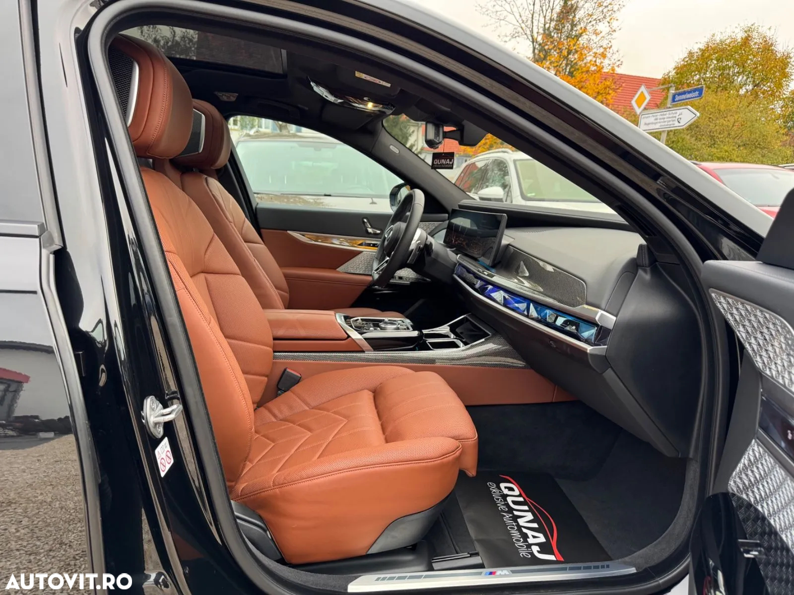 BMW Seria 7 740d xDrive MHEV - 16