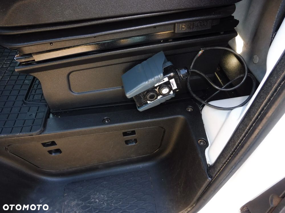 Iveco Daily 35C16 - 8