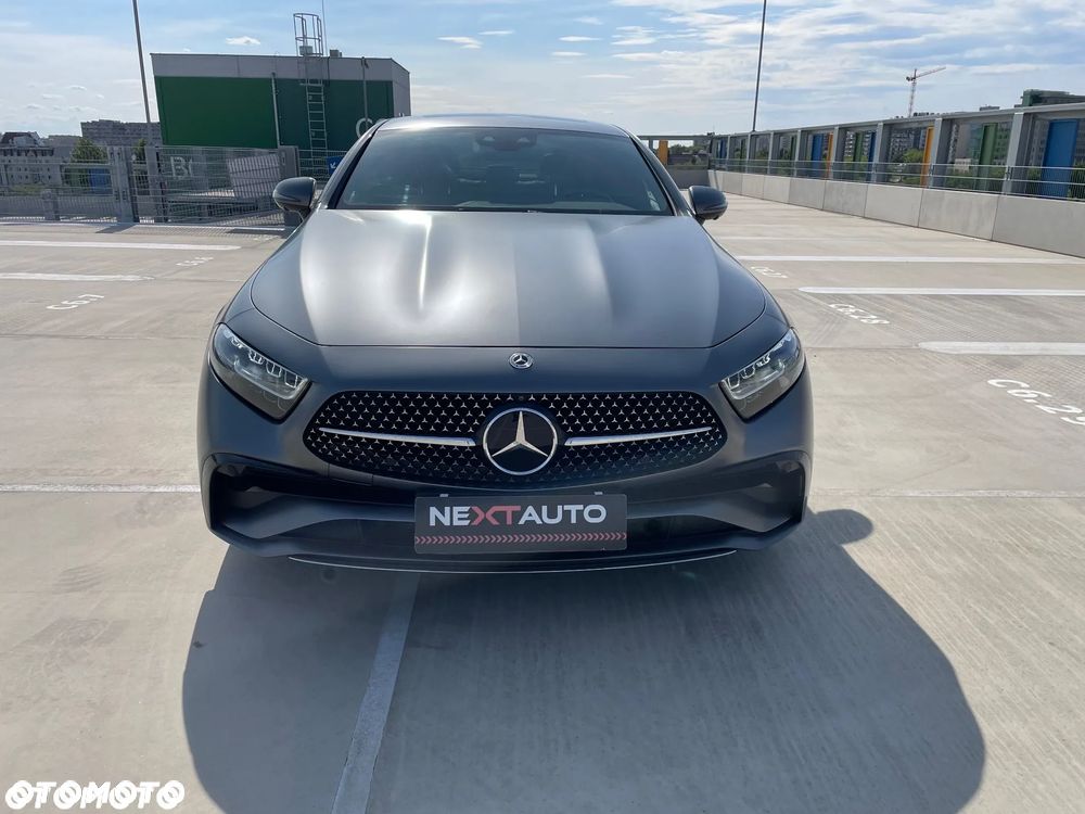 Mercedes-Benz CLS 300 d 4Matic 9G-TRONIC AMG Line - 4