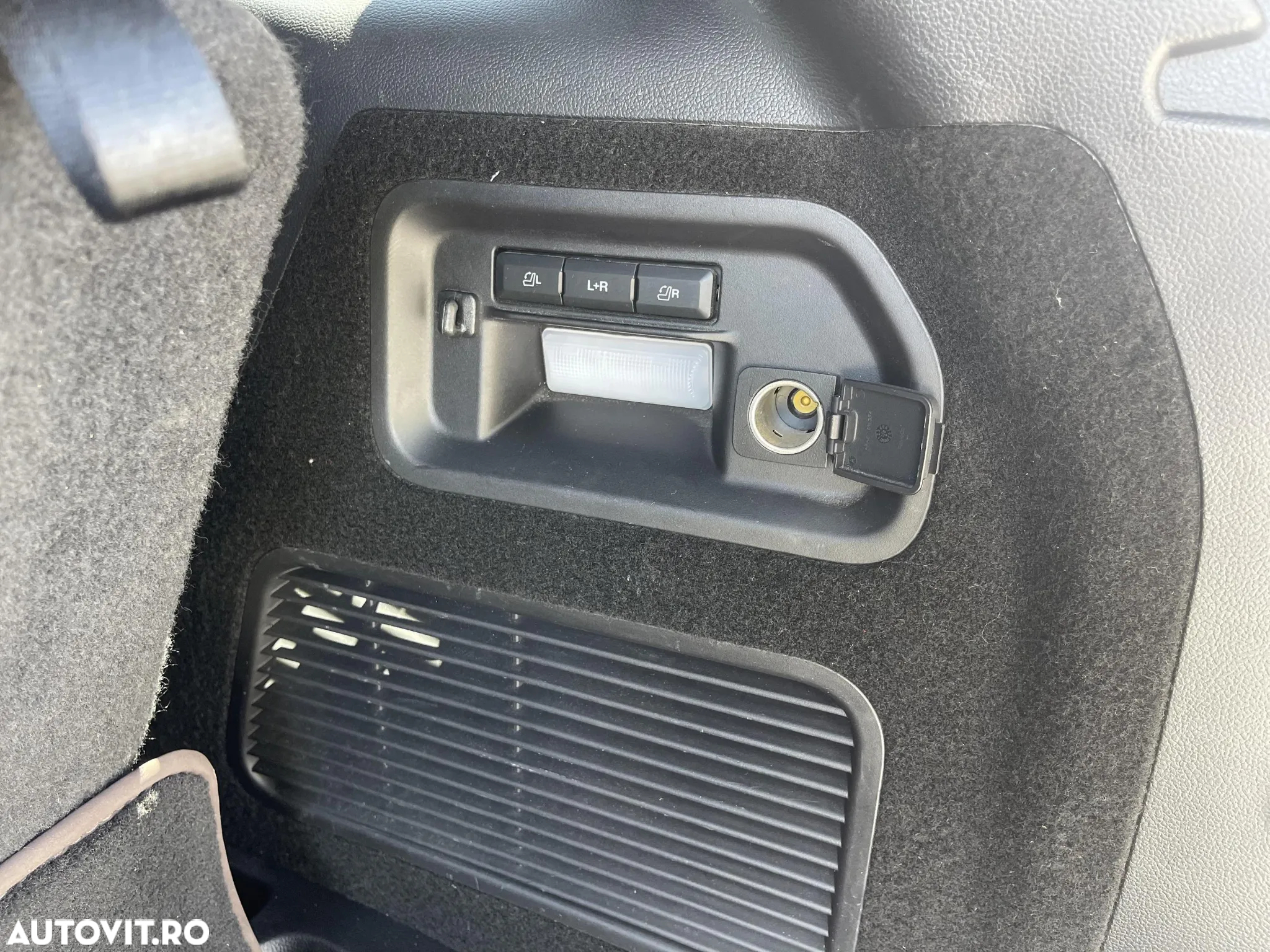 Ford Explorer 3.0 PHEV Platinum - 24