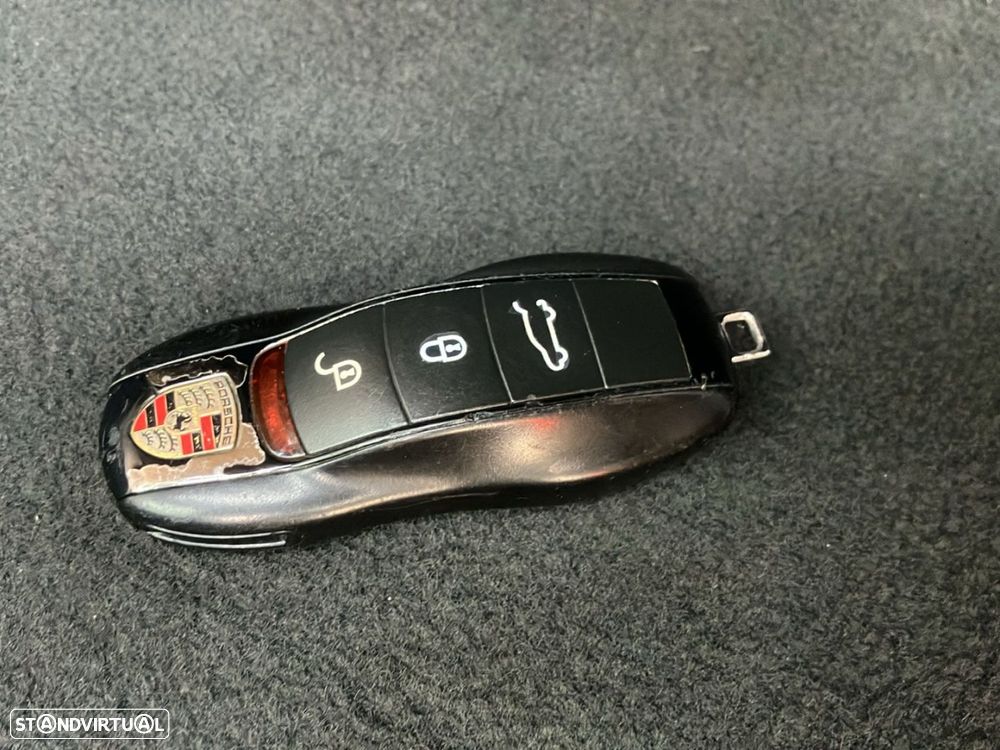 Porsche Cayenne - 22