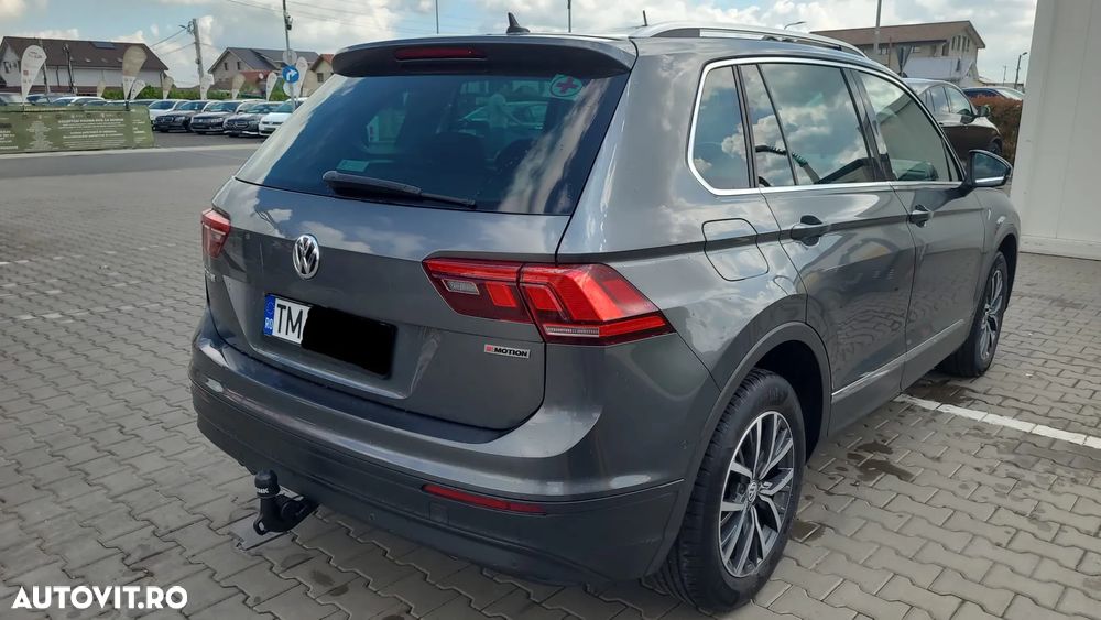 Volkswagen Tiguan - 4