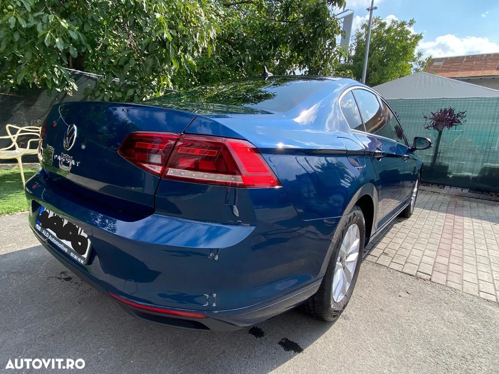 Volkswagen Passat Variant 2.0 TDI DSG Comfortline - 5