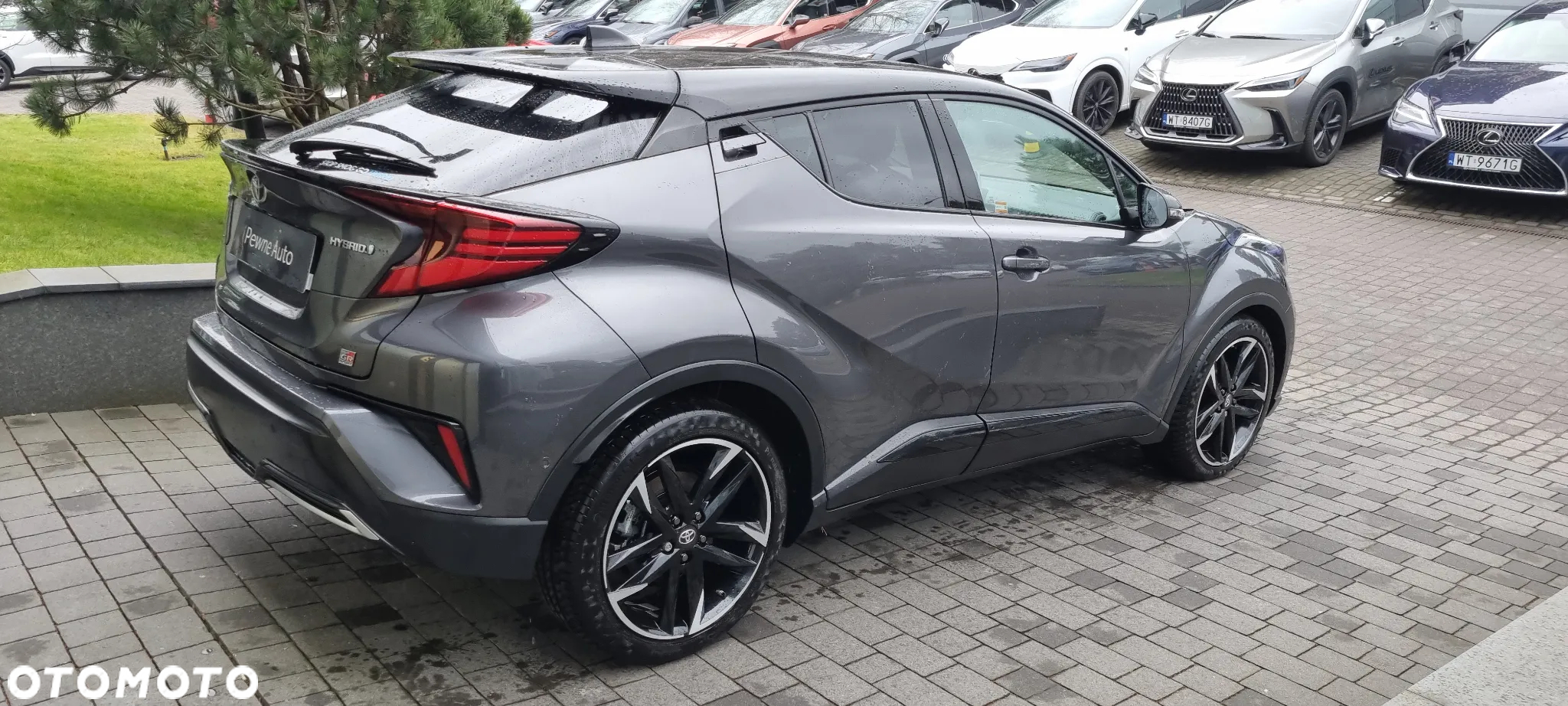 Toyota C-HR - 4
