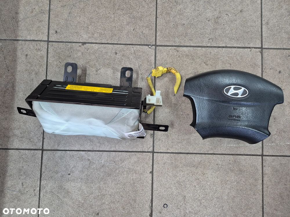 PODUSZKA AIRBAG TRAJET 2.0 CRDI LIFT - 1