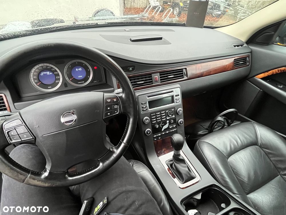 Volvo V70 2.0D Summum - 23