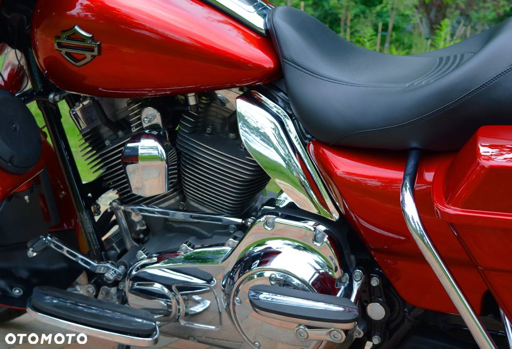 Harley-Davidson FLHTCU Ultra - 7