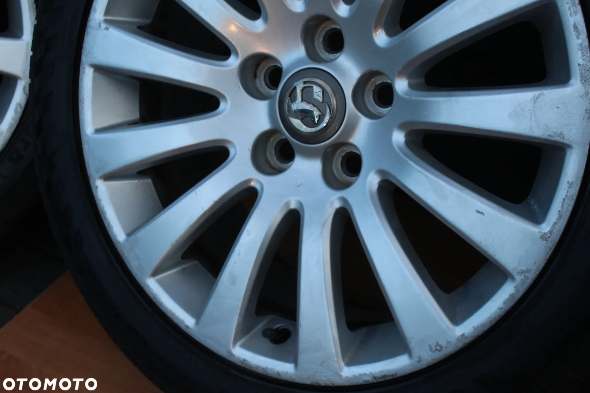 FELGI ALUMINIOWE KOŁA OPONY OPEL INSIGNIA R18 5x120 ET42 - 13