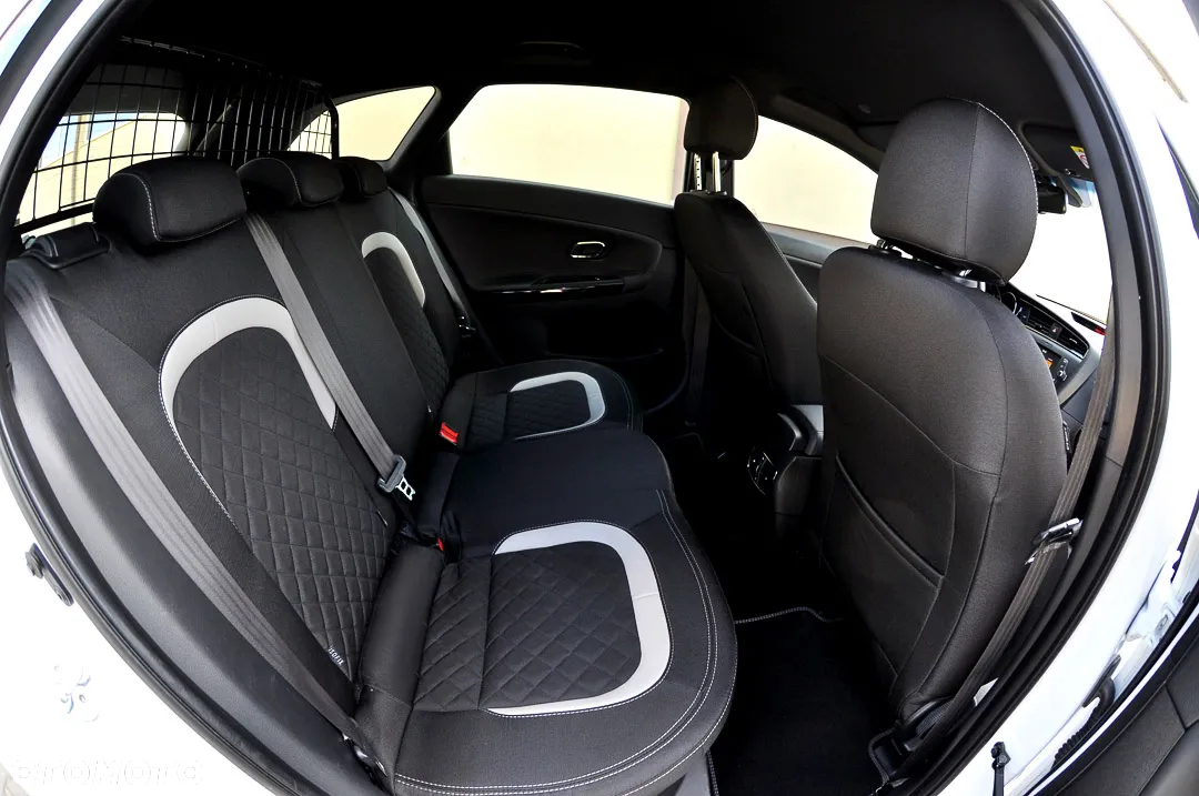 Kia Ceed 1.6 CRDi SCR GT-Line DCT - 22