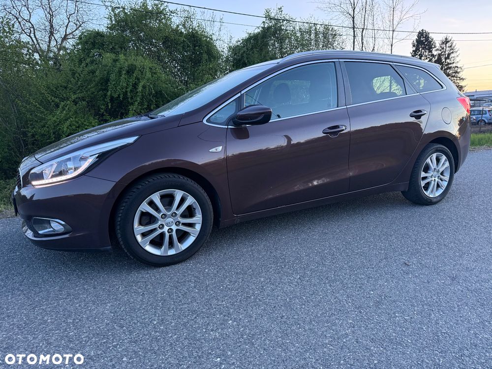 Kia Ceed 1.6 GDI Platinum Edition - 5