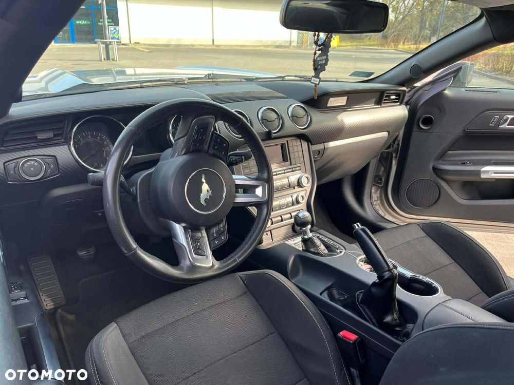 Ford Mustang 3.7 V6 - 7