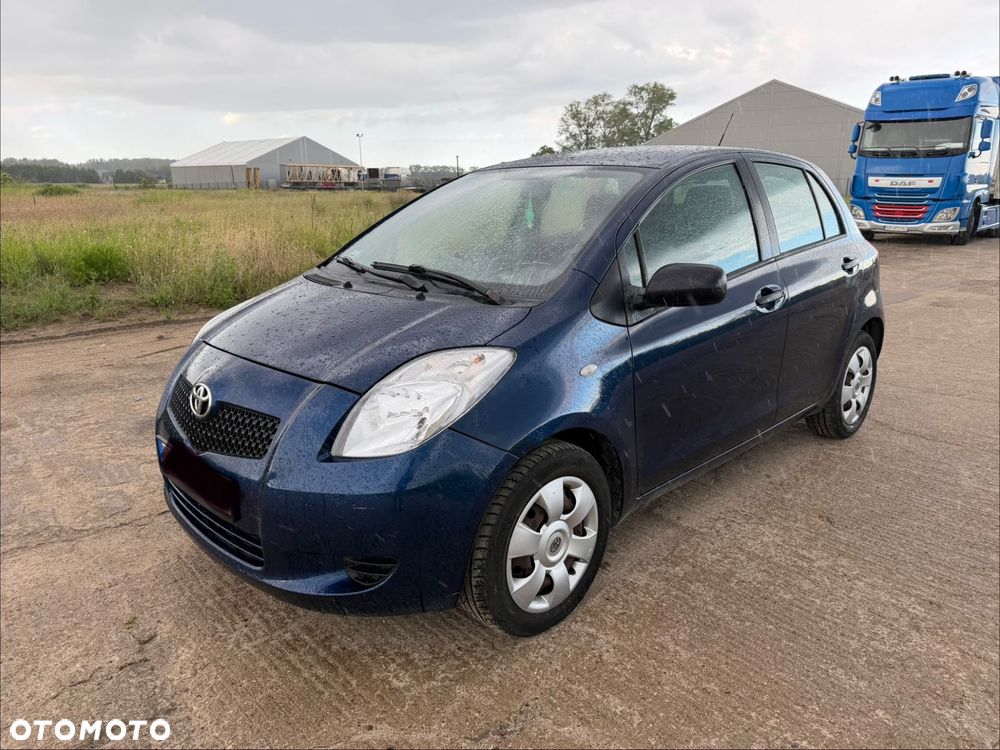 Toyota Yaris 1.0 Luna A/C - 1