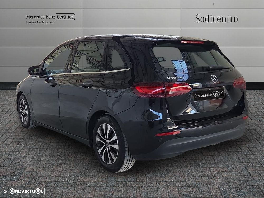 Mercedes-Benz B 180 d - 4