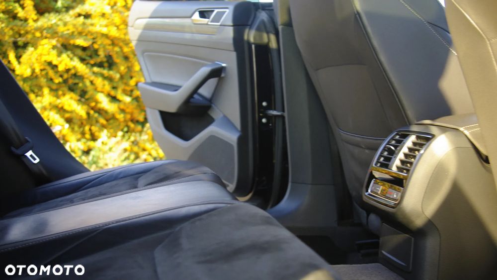 Volkswagen Arteon 2.0 TSI R-Line DSG - 22