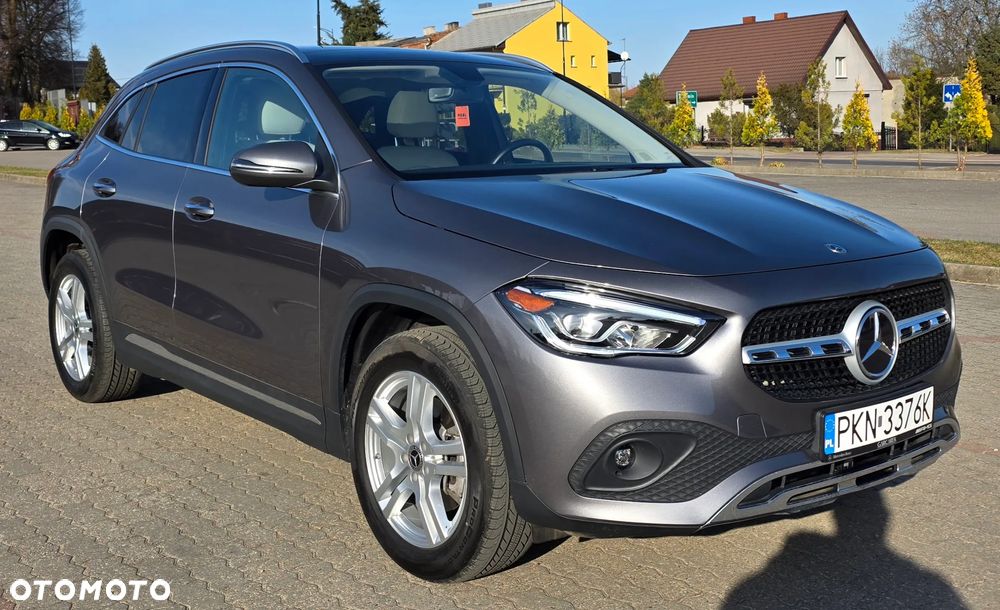 Mercedes-Benz GLA 250 4Matic 8G-DCT Progressive - 5