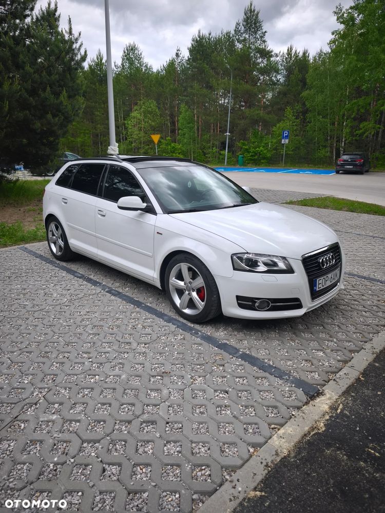 Audi A3 Sportback 2.0 TDI DPF S line Sportpaket - 13