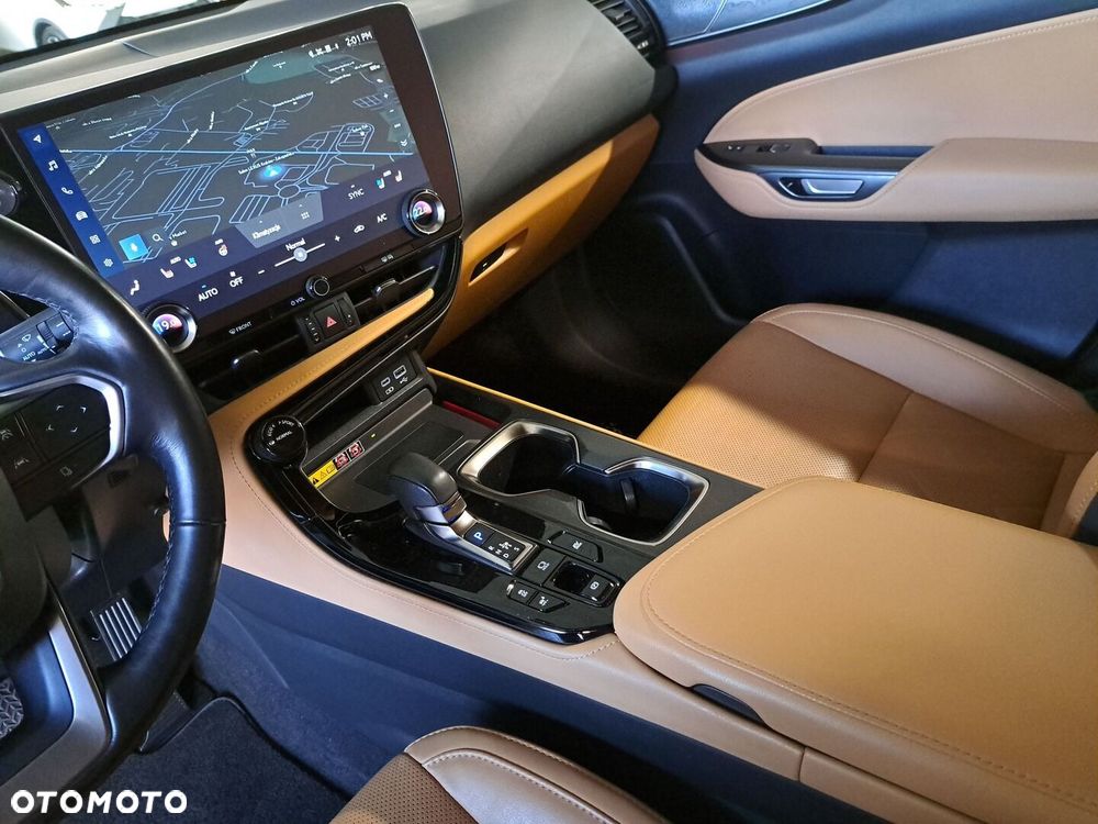 Lexus NX 350h Omotenashi AWD - 29