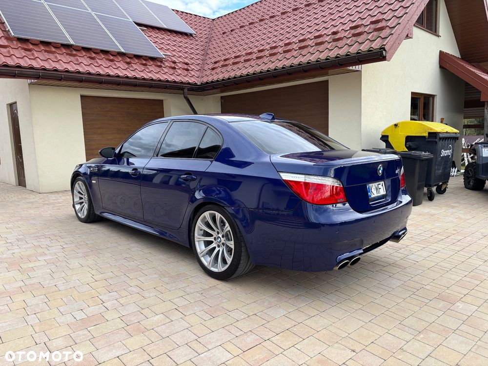 BMW M5 Standard - 25