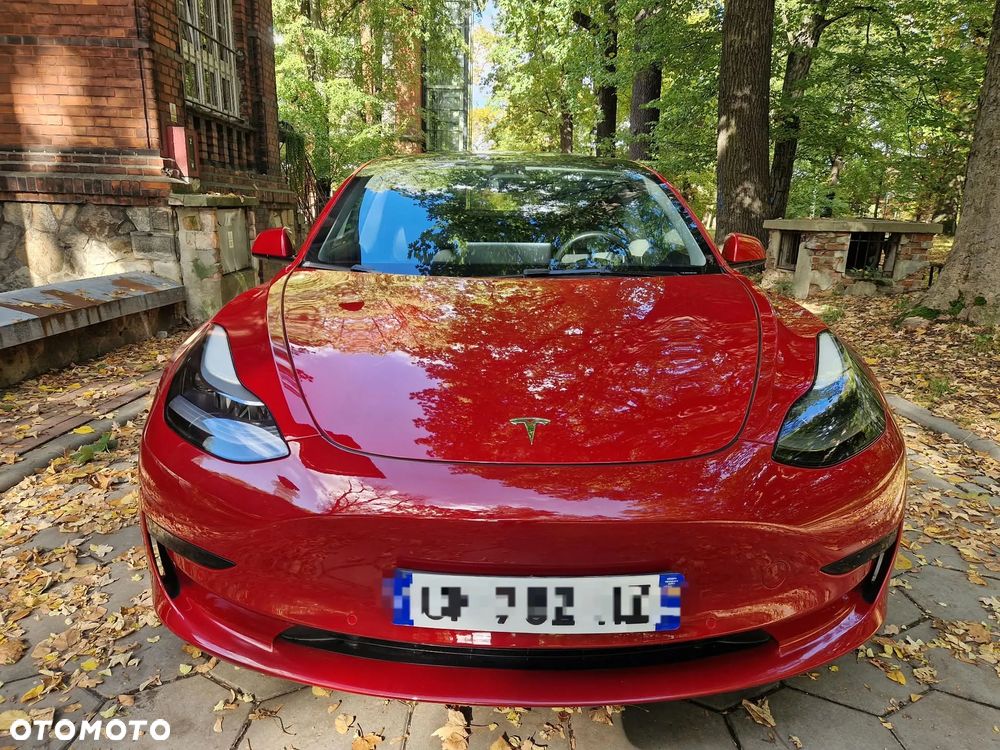 Tesla Model 3 RWD - 1