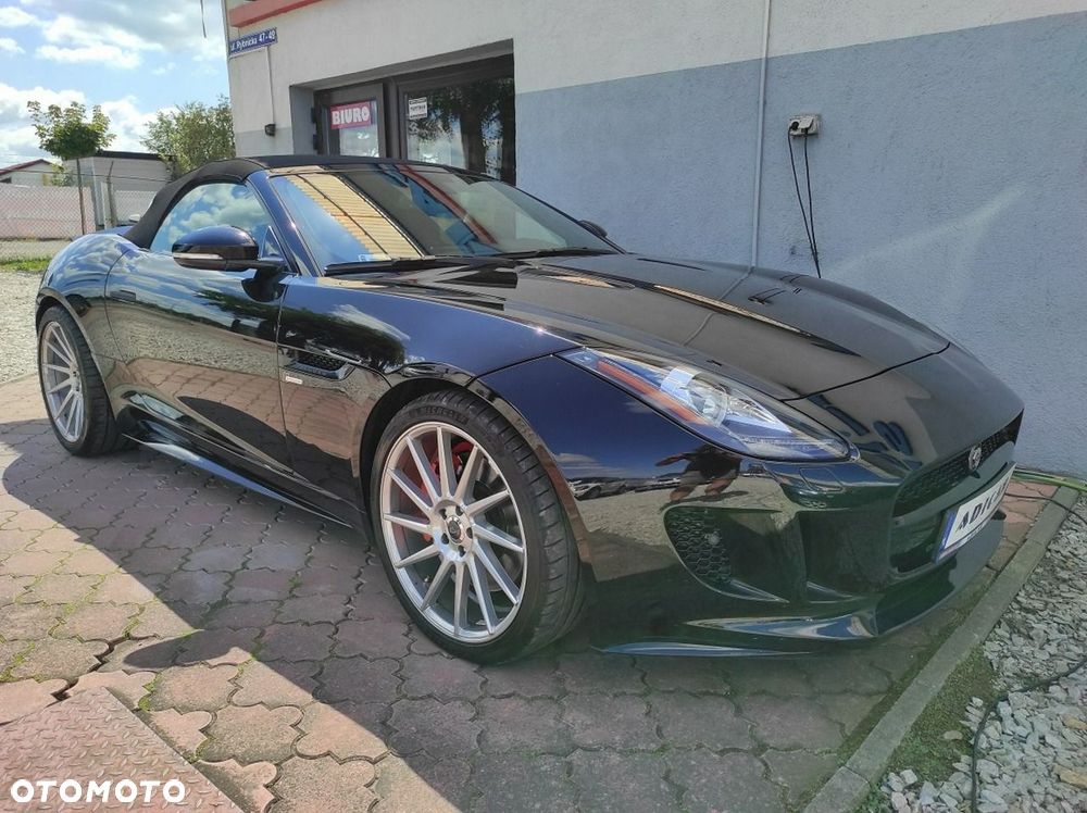 Jaguar F-Type - 10