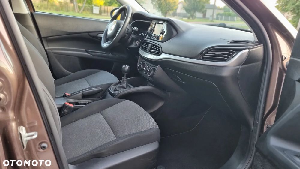 Fiat Tipo 1.4 16V More - 14