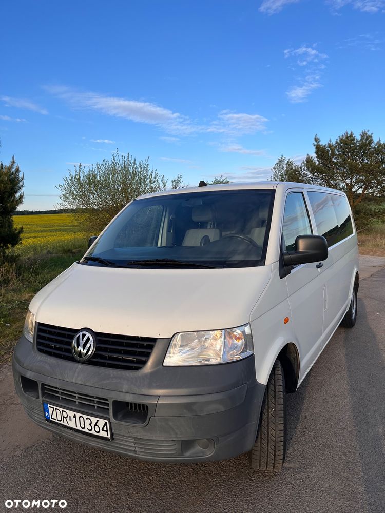 Volkswagen Transporter - 2