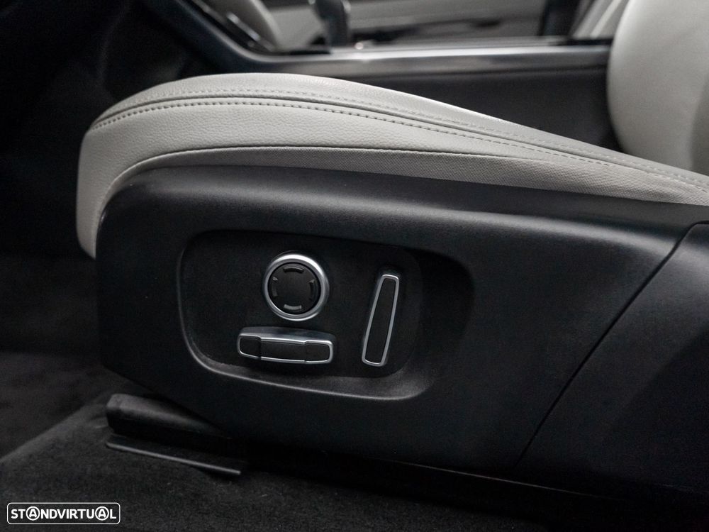 Land Rover Range Rover Evoque 1.5 P300e AWD R-Dynamic S Auto - 20