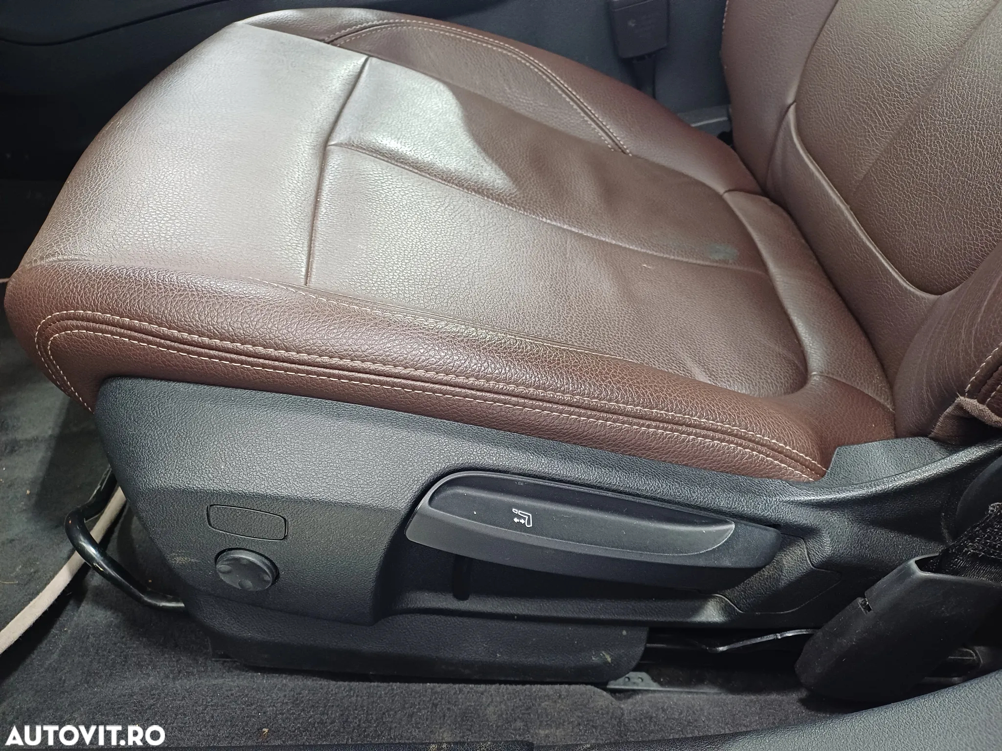 BMW Seria 1 - 10