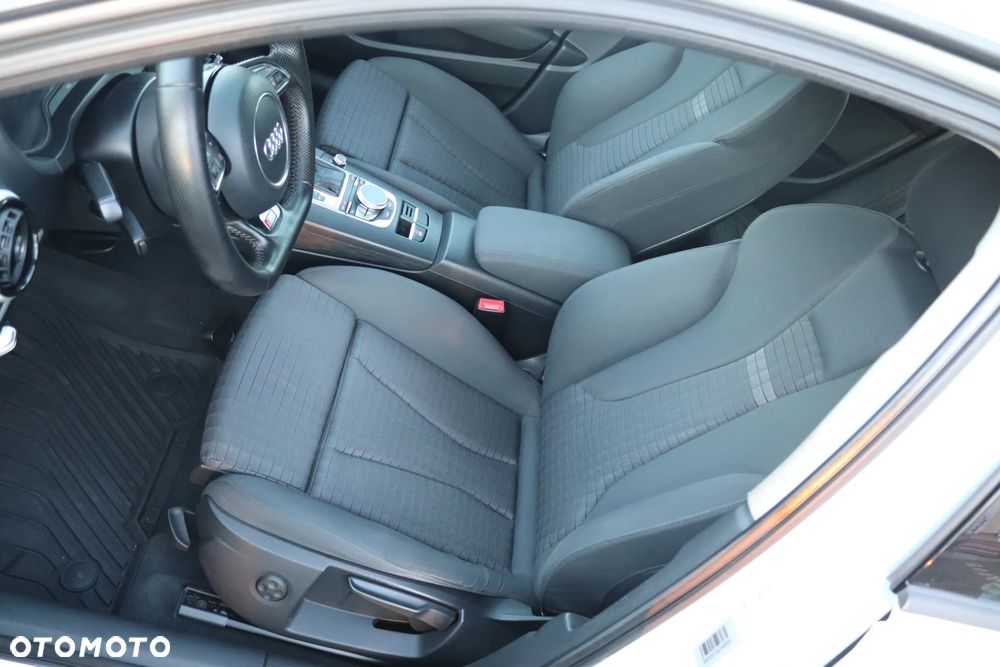 Audi A3 Sportback 2.0 TDI S tronic sport - 31