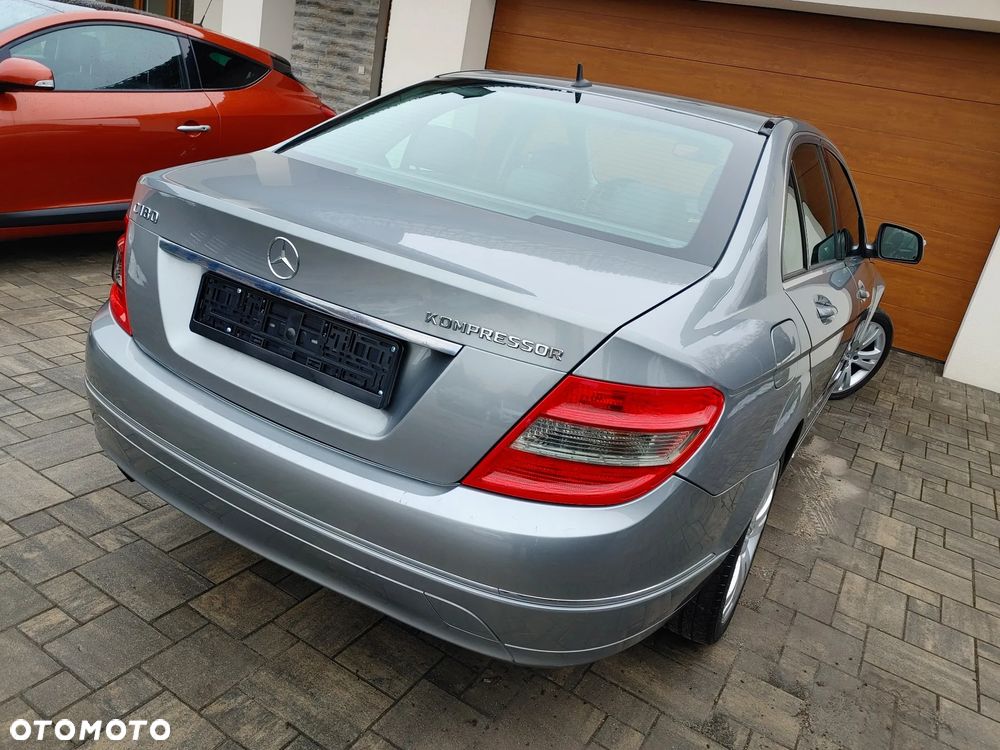 Mercedes-Benz Klasa C 180 Kompressor Avantgarde - 19
