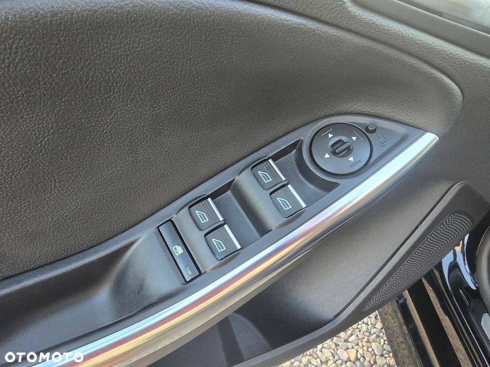 Ford Focus - 22