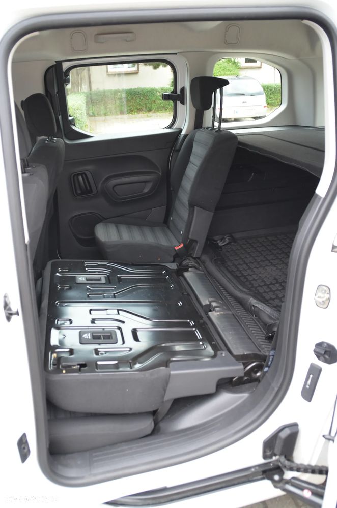 Opel Combo Life 1.2 Turbo Enjoy S&S - 29