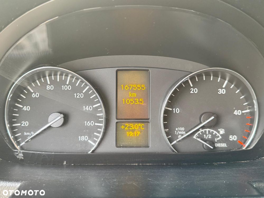 Mercedes-Benz Sprinter - 3