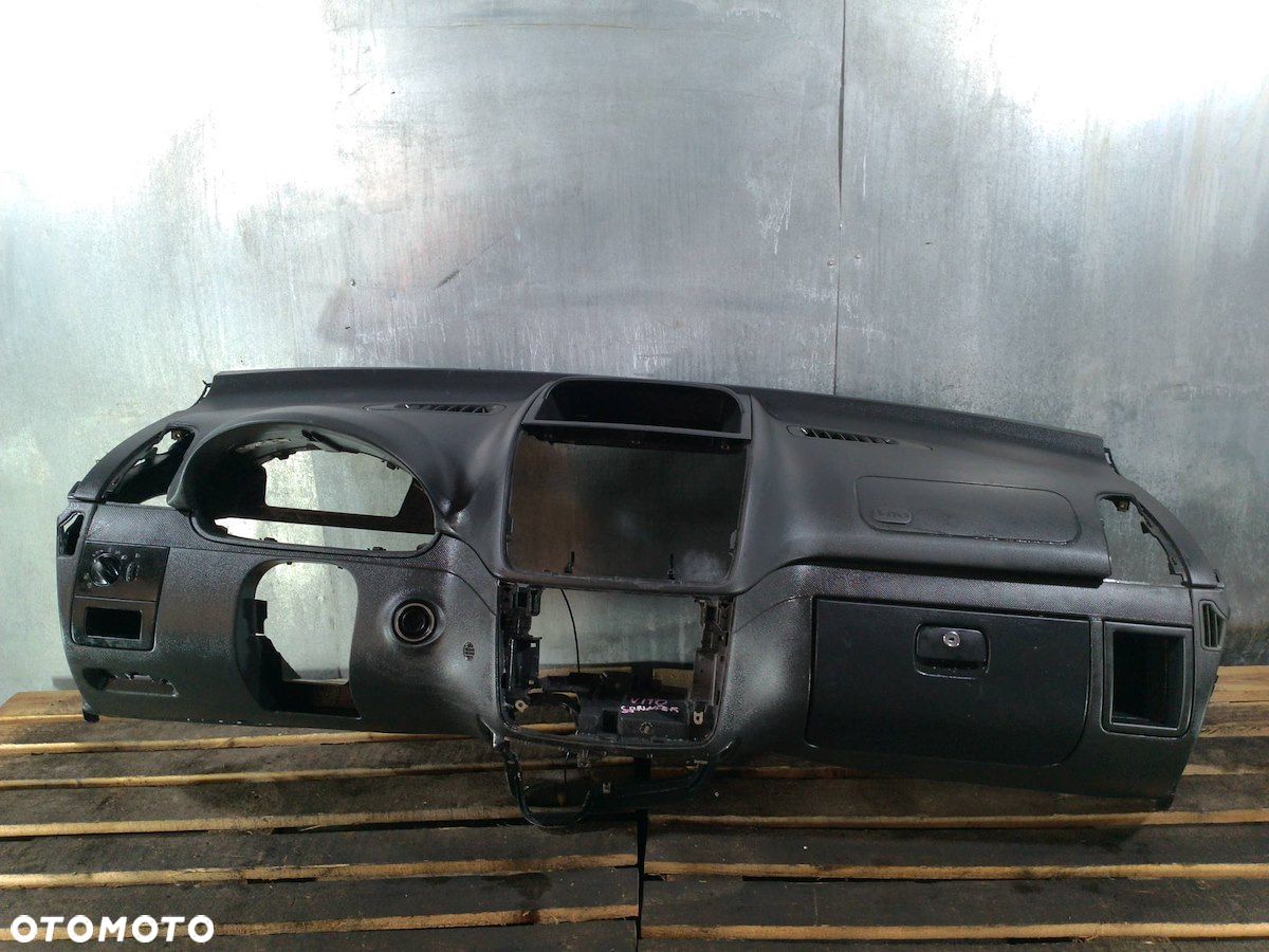 DESKA ROZDZIELCZA  MERCEDES-BENZ VITO 639     A6396820098   A6396804787 - 1