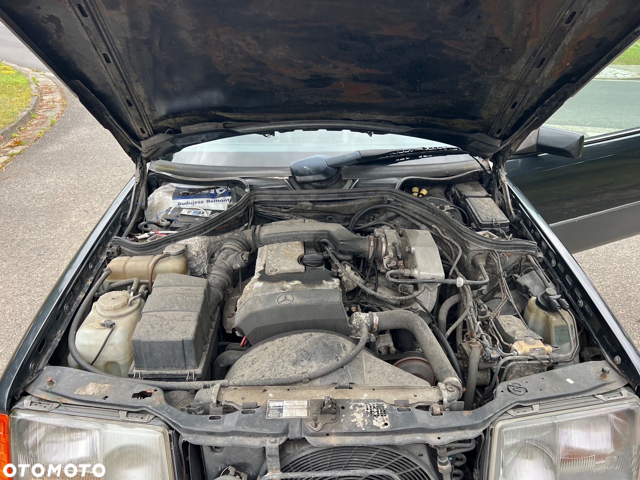 Mercedes-Benz W124 (1984-1993) - 24