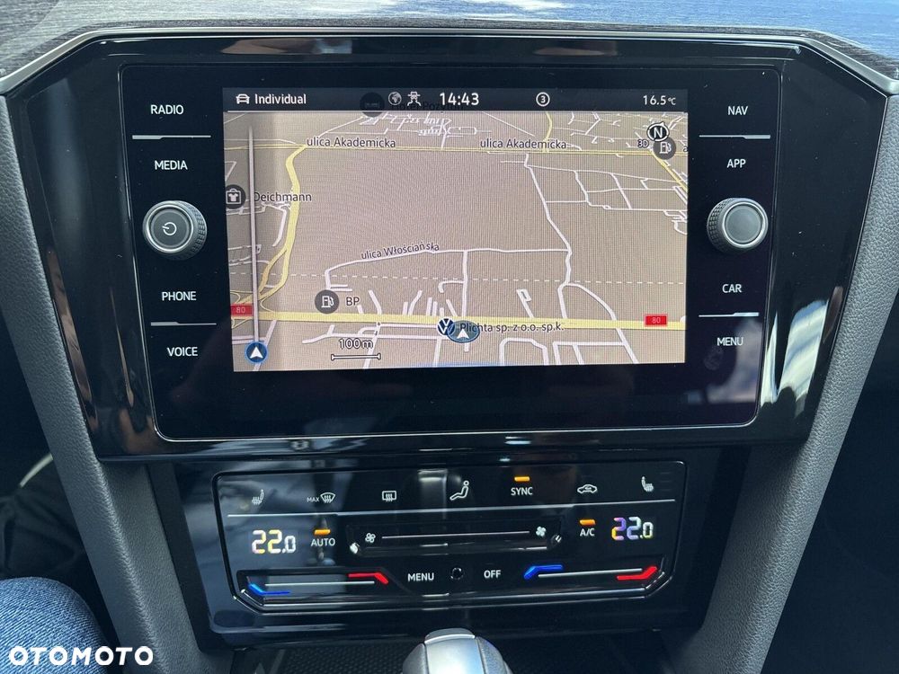 Volkswagen Passat 2.0 TDI EVO Business DSG - 33