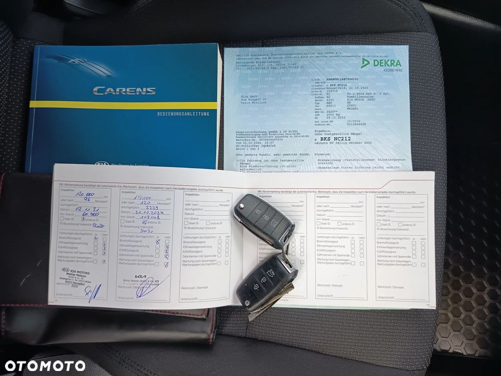 Kia Carens 1.6 GDI Dream-Team Edition - 36