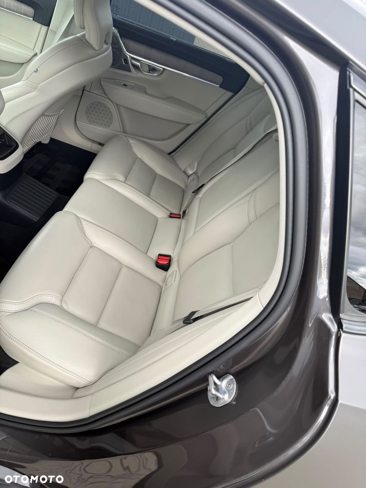Volvo S90 T8 AWD Plug-In Hybrid Ultimate Bright - 8