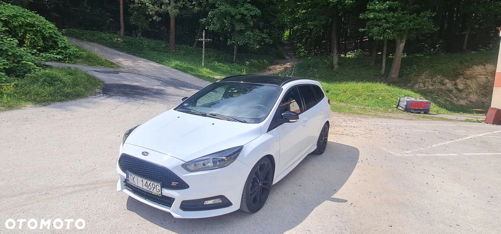 Ford Focus 2.0 TDCi ST-2 - 3